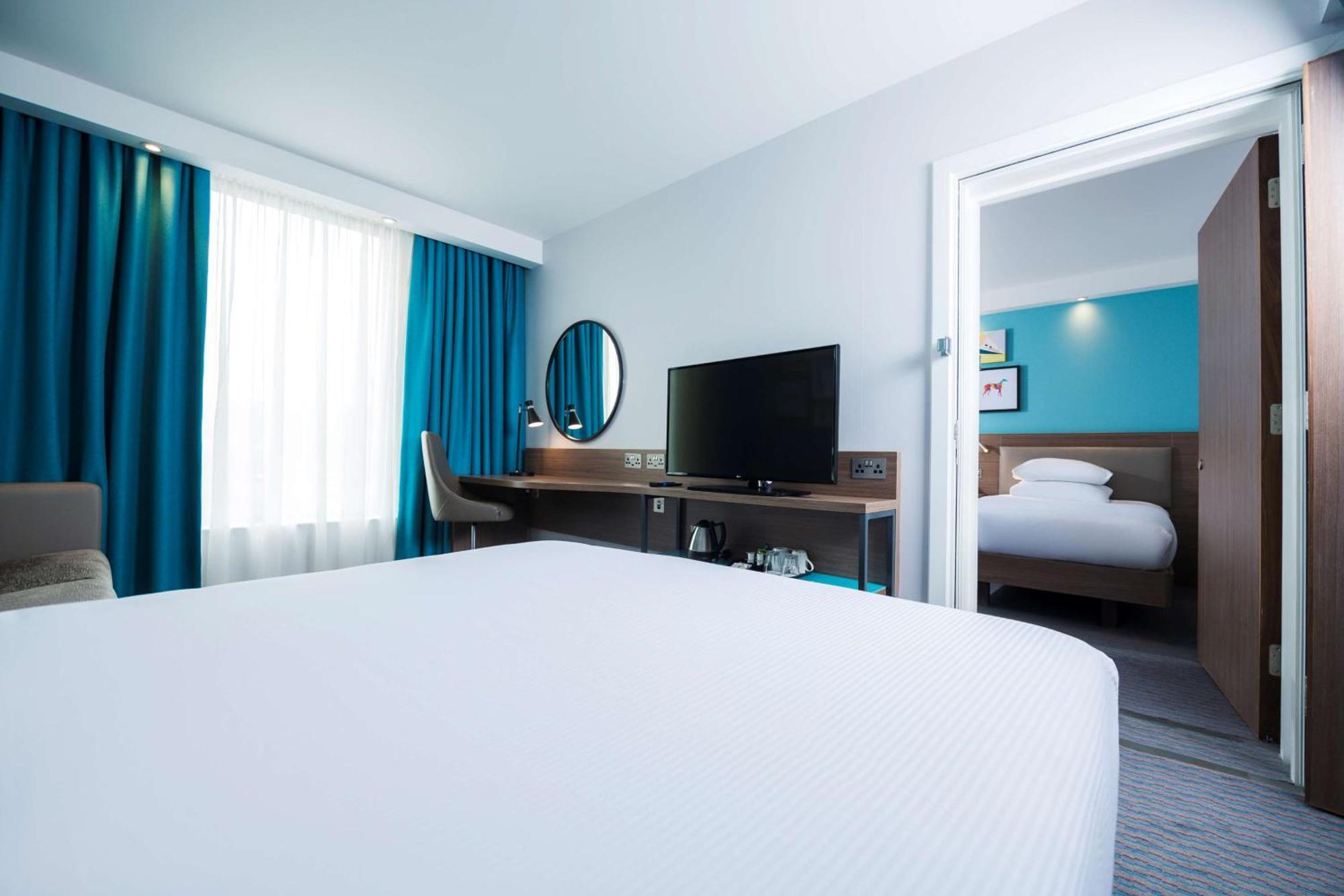 Hampton By Hilton Belfast City Centre Εξωτερικό φωτογραφία