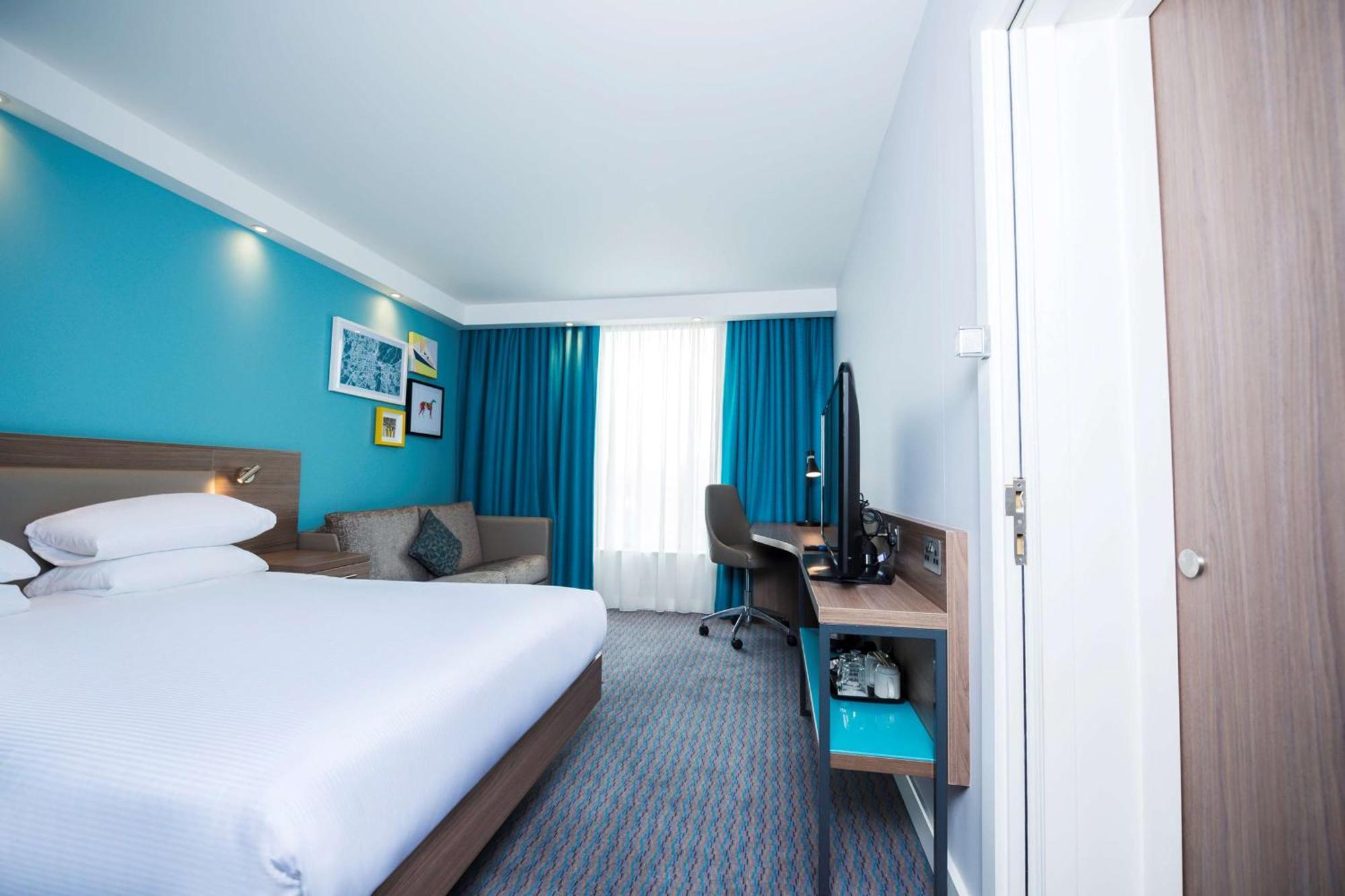 Hampton By Hilton Belfast City Centre Εξωτερικό φωτογραφία